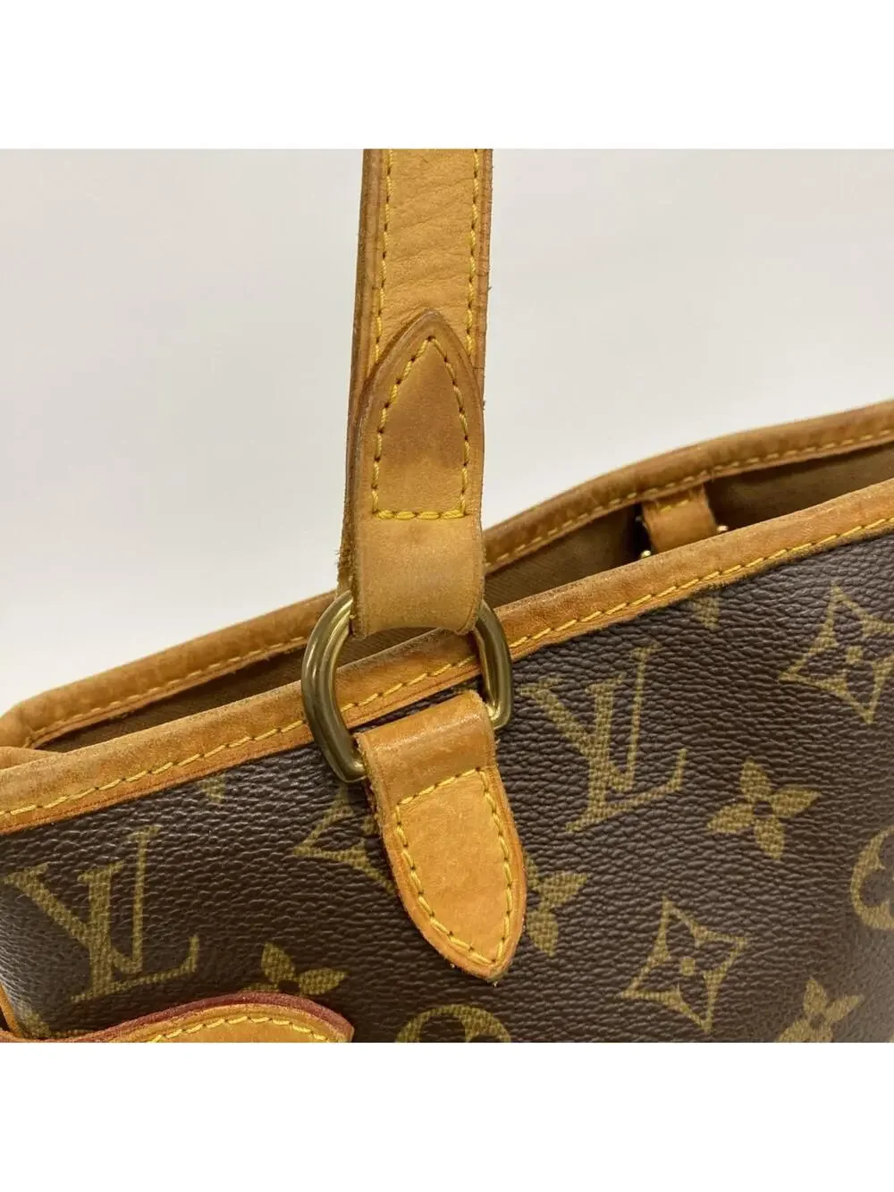 Louis Vuitton Batignolles Handbag #309617L79B